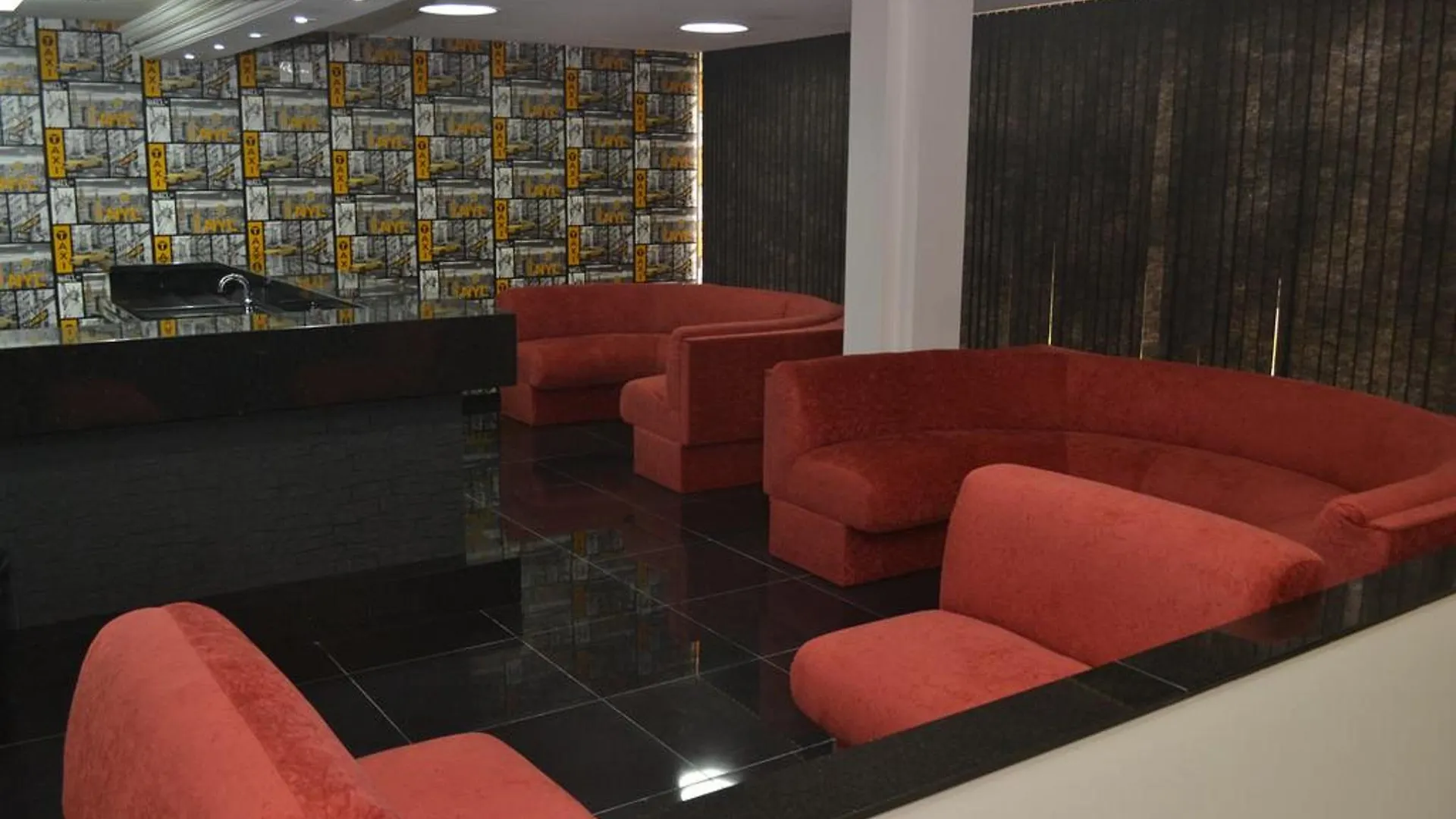 Hotel Mansiones Blumenau