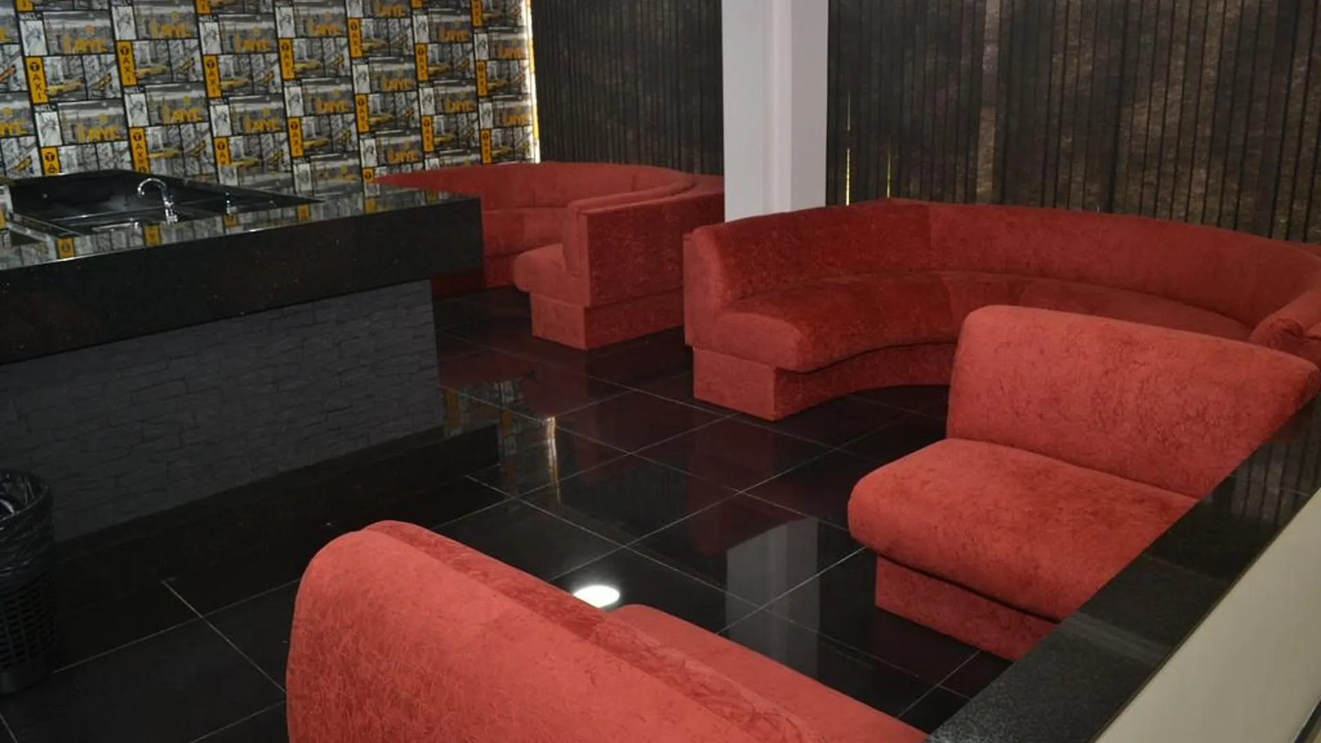 Hotel Mansiones Blumenau 3*,